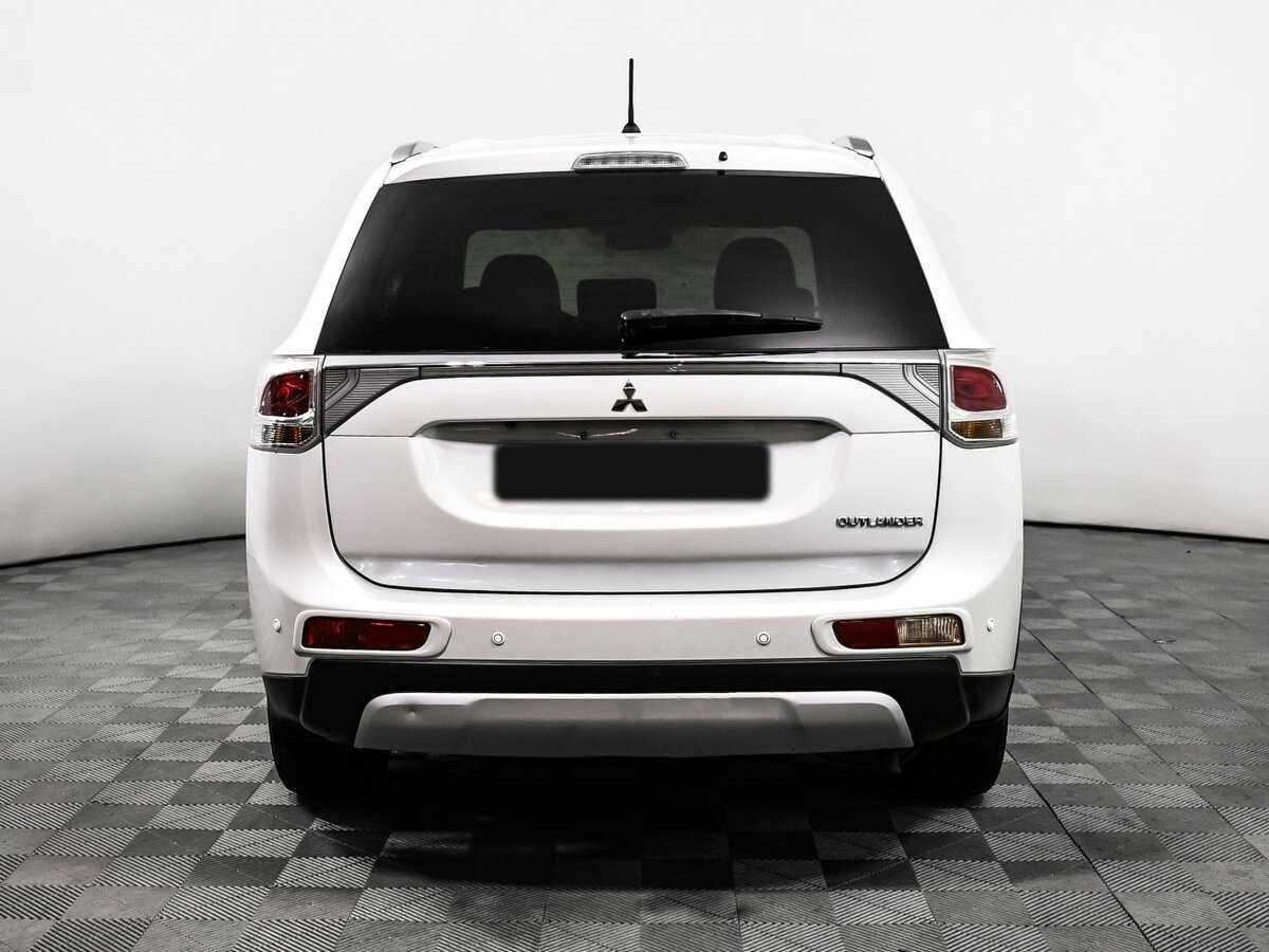 Mitsubishi Outlander, 2015 Фото №6