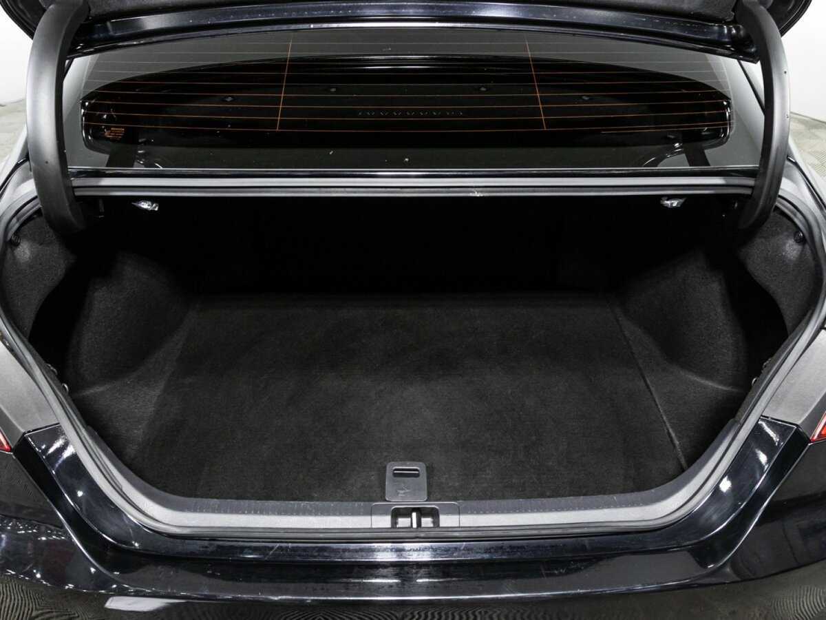 Toyota Camry, 2019 Фото №15