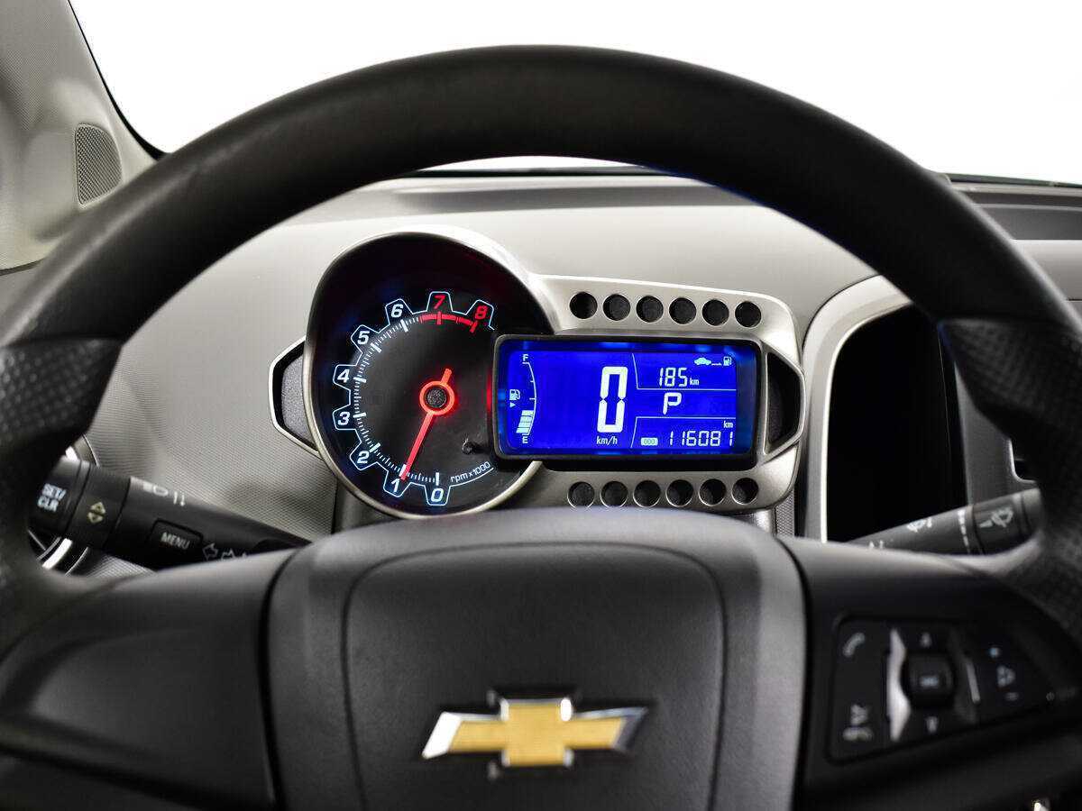 Chevrolet Aveo, 2014 Фото №11