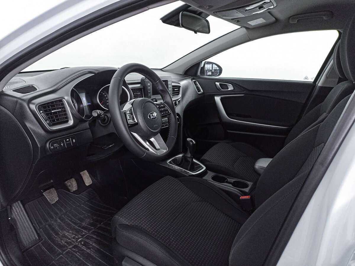 Kia Ceed, 2019 Фото №14
