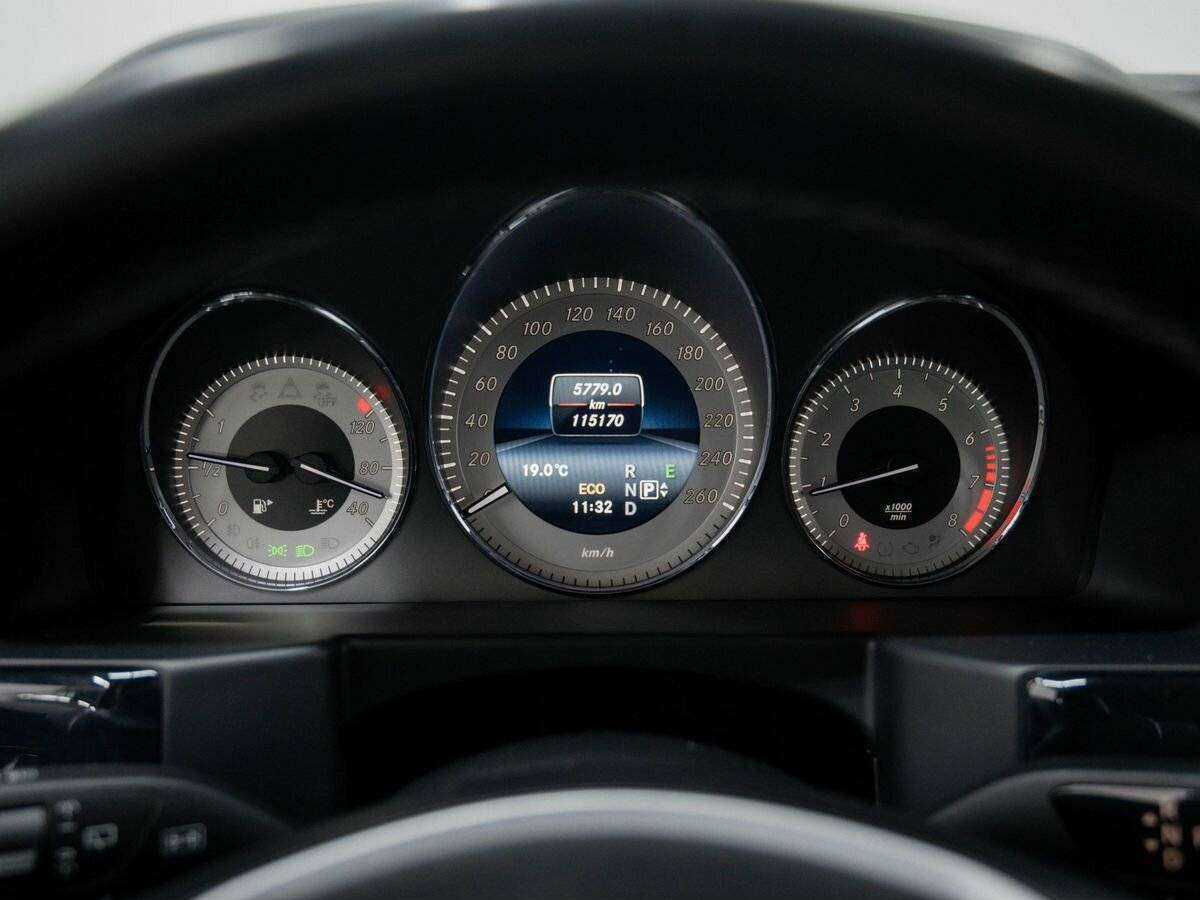 Mercedes-Benz GLK-Класс 250, 2014 Фото №25