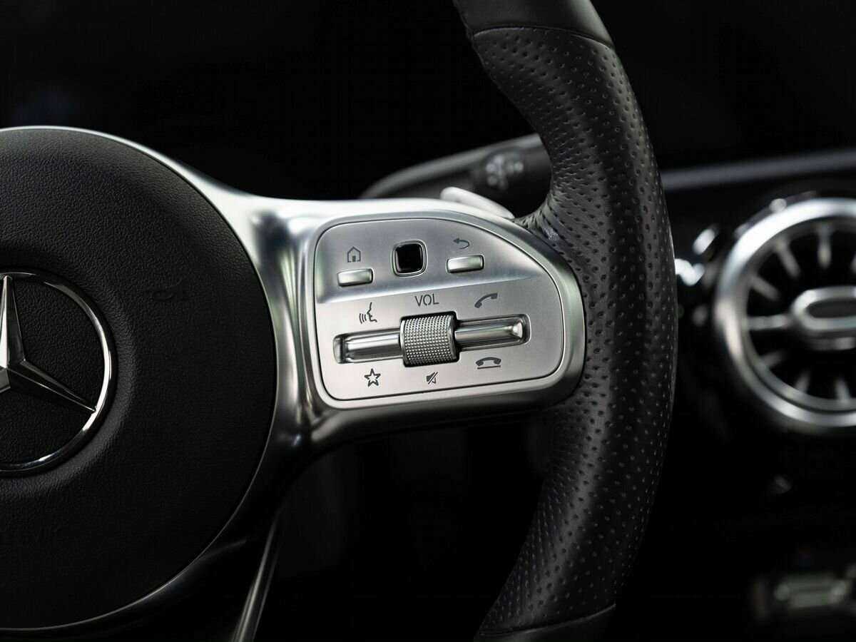 Mercedes-Benz CLA 200, 2020 Фото №14