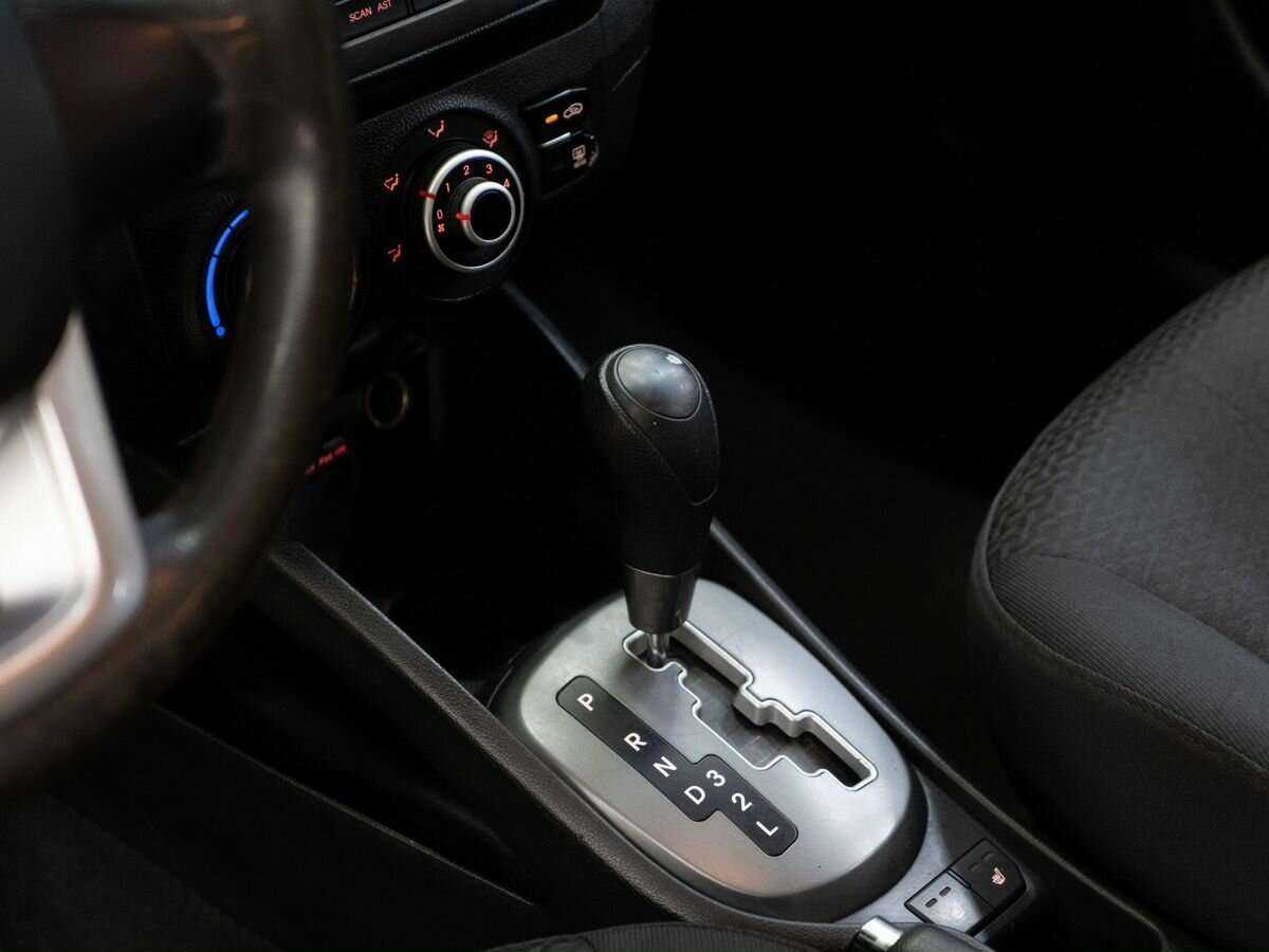 Kia Rio 4-speed, 2012 Фото №10