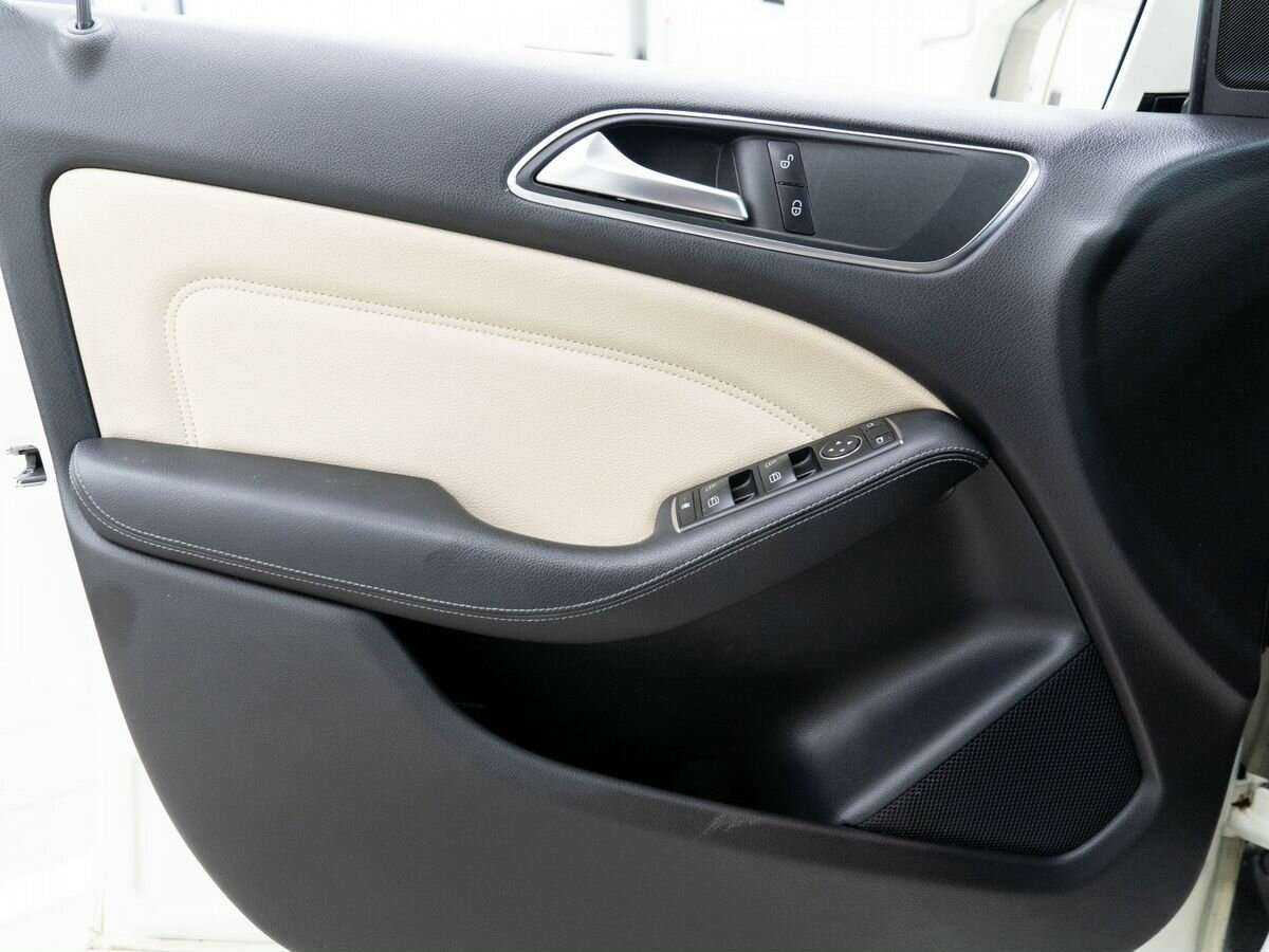 Mercedes-Benz B-Класс 180, 2013 Фото №14