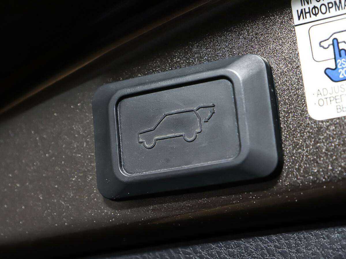 Toyota RAV4, 2018 Фото №17