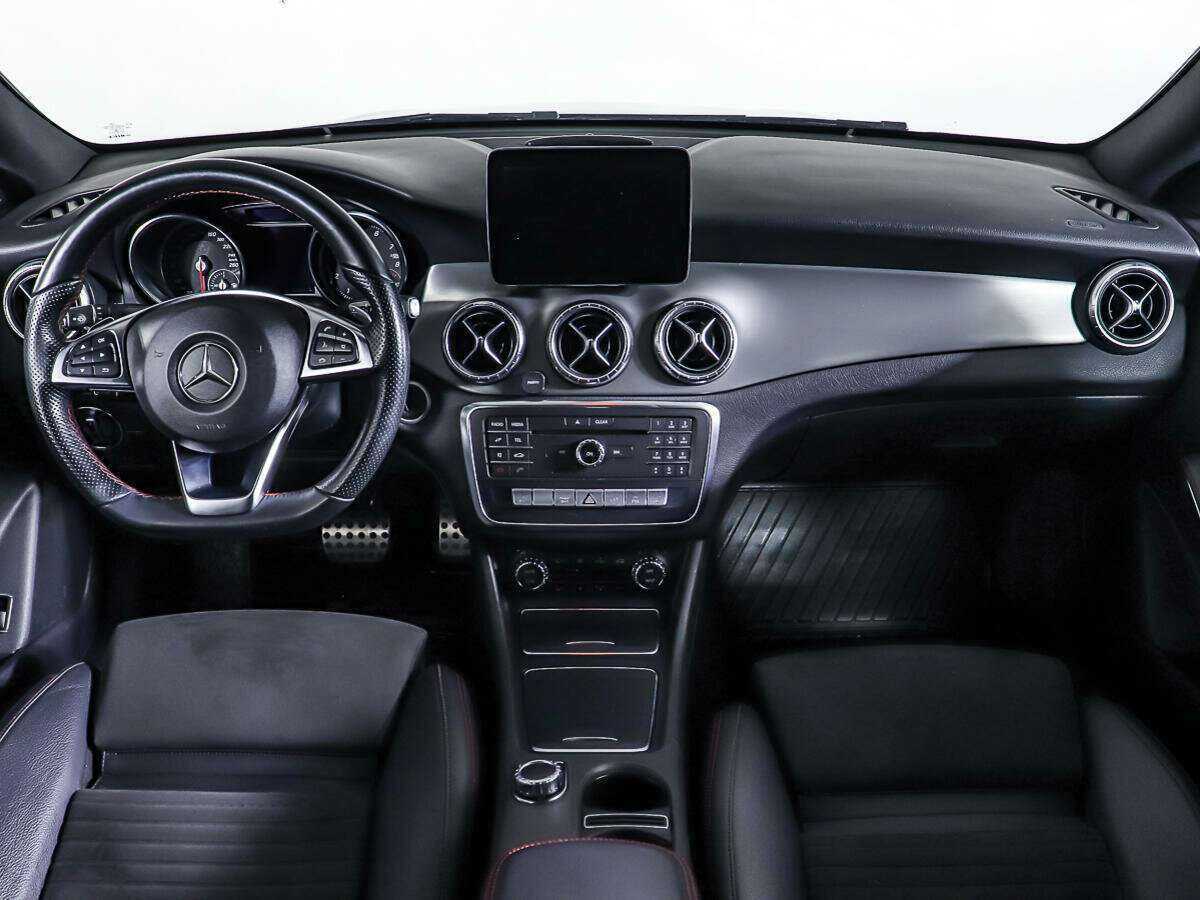 Mercedes-Benz CLA 200, 2016 Фото №11