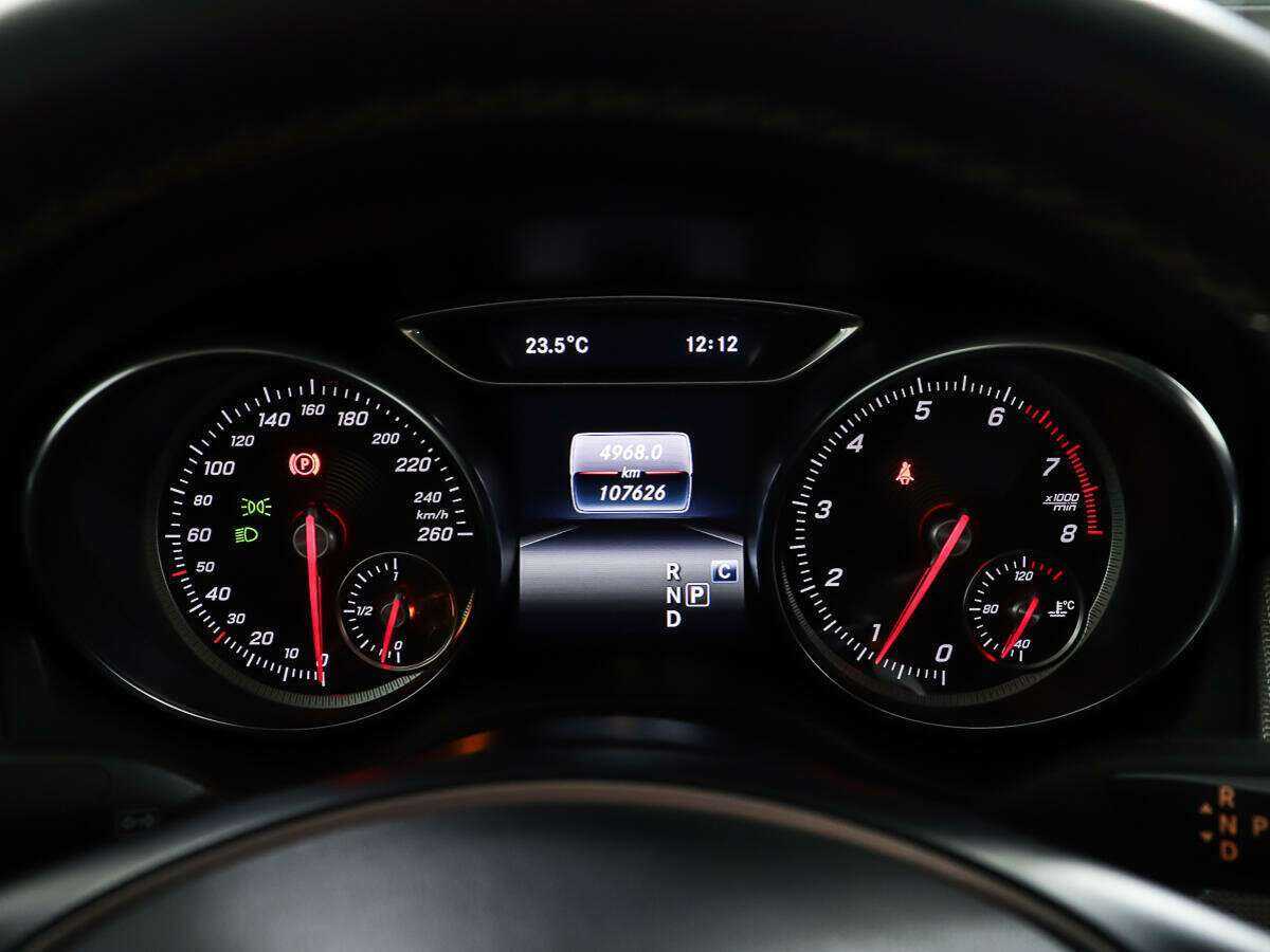 Mercedes-Benz CLA 200, 2016 Фото №14