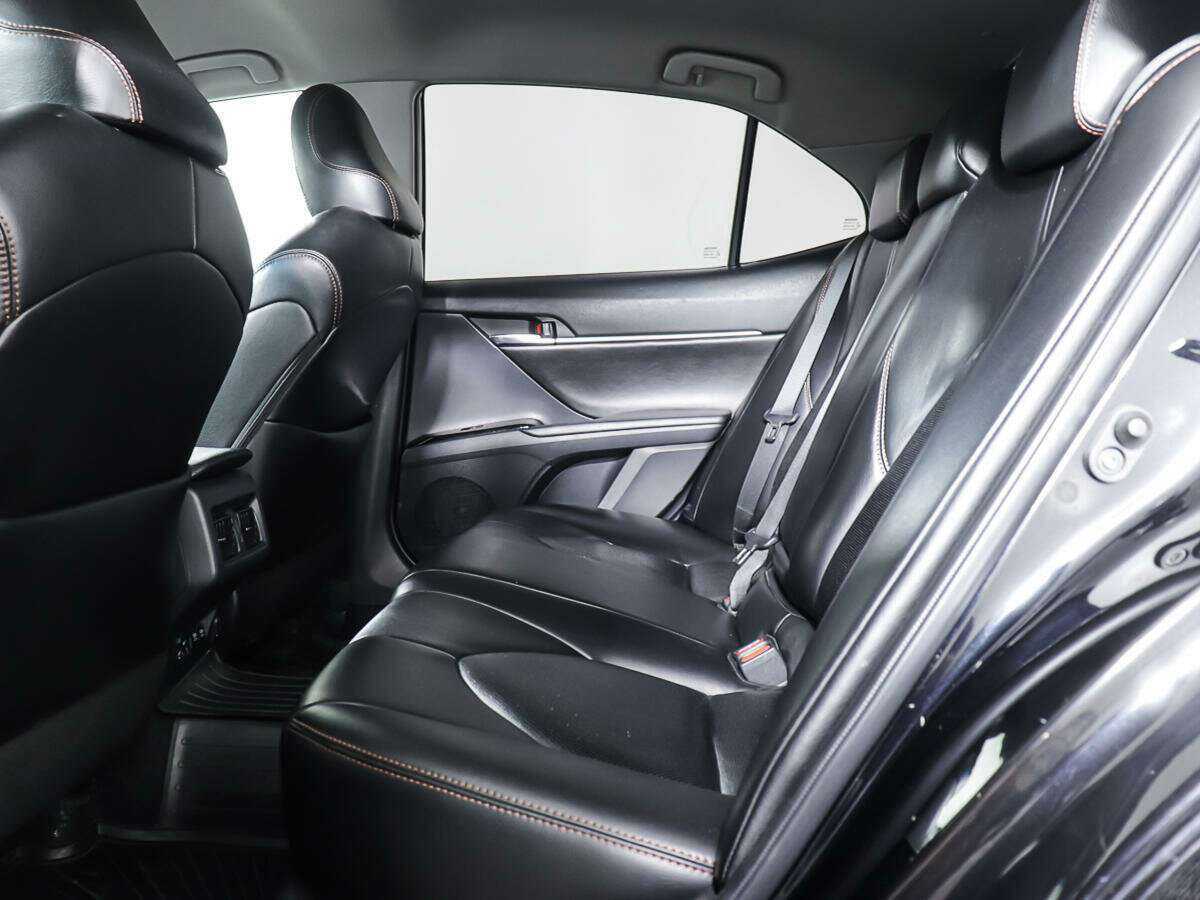 Toyota Camry, 2018 Фото №10