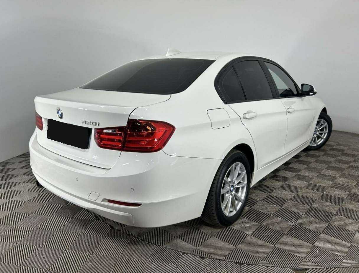 BMW 3 серии 320i, 2014 - 186 000 км. | Фото №6