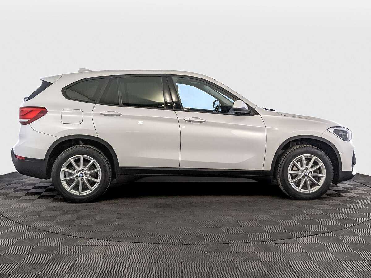BMW X1 18d xDrive, 2019 - 56 626 км. | Фото №4