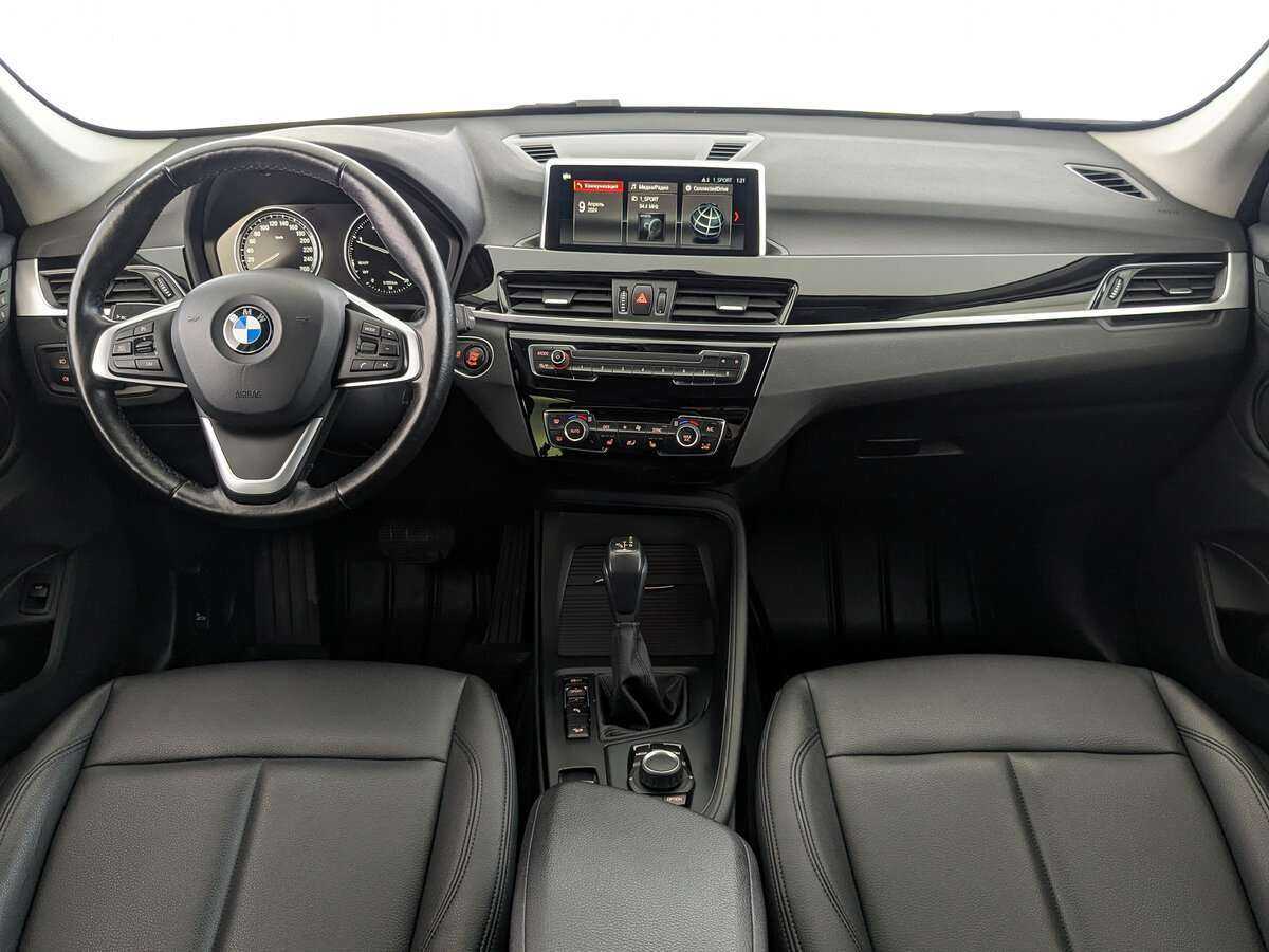 BMW X1 18d xDrive, 2019 Фото №12