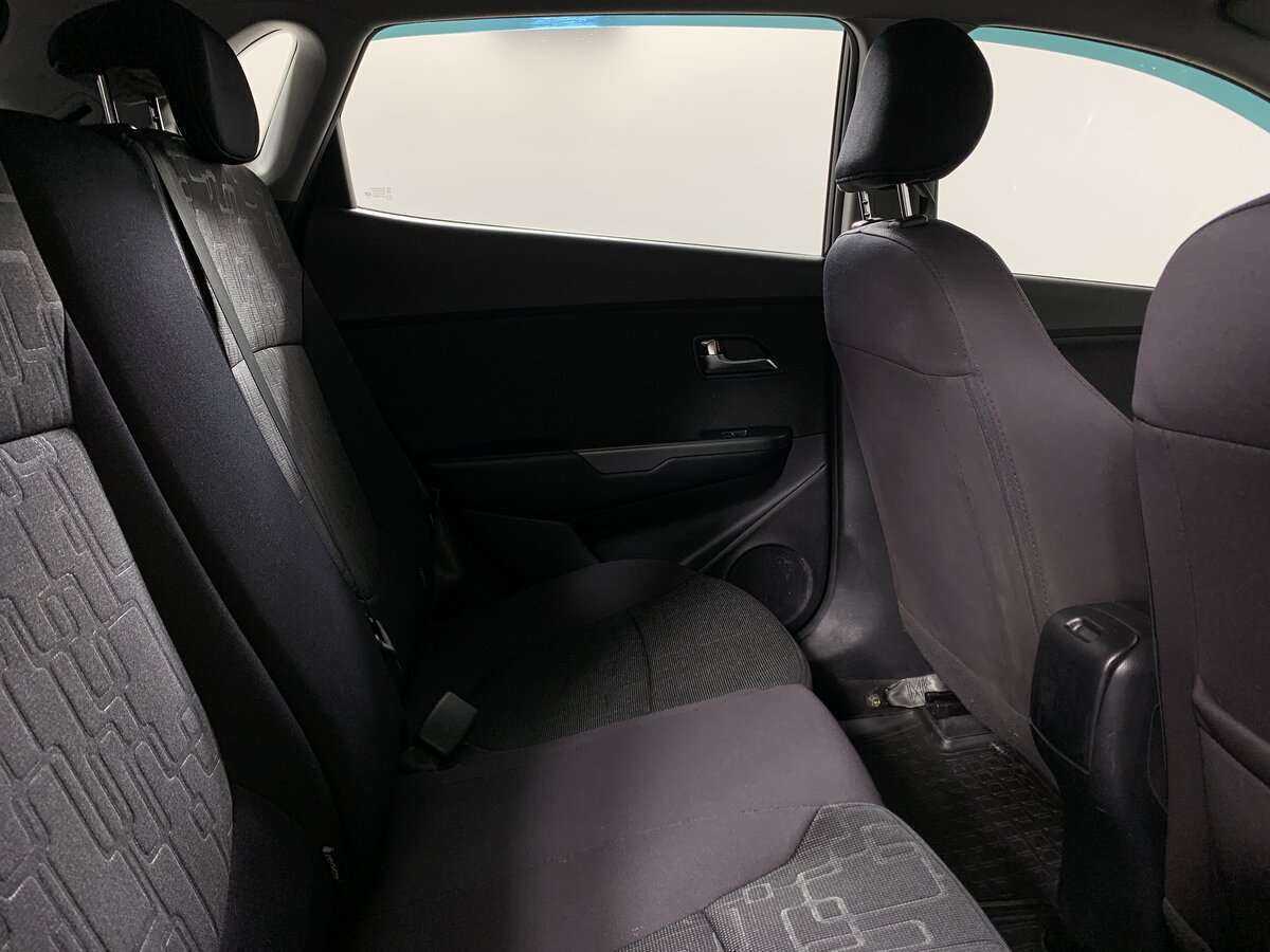 Kia Rio, 2016 Фото №15