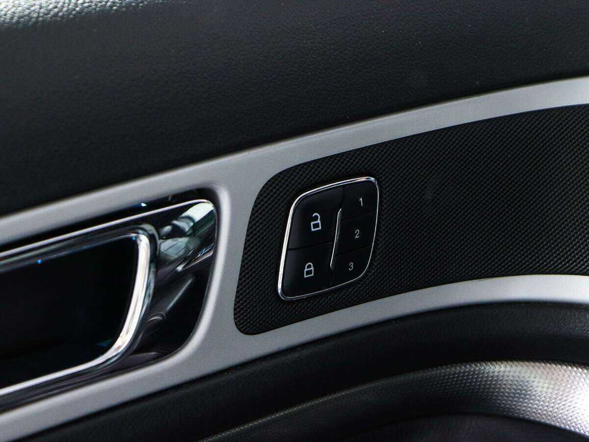 Ford Explorer Sport, 2014 Фото №20