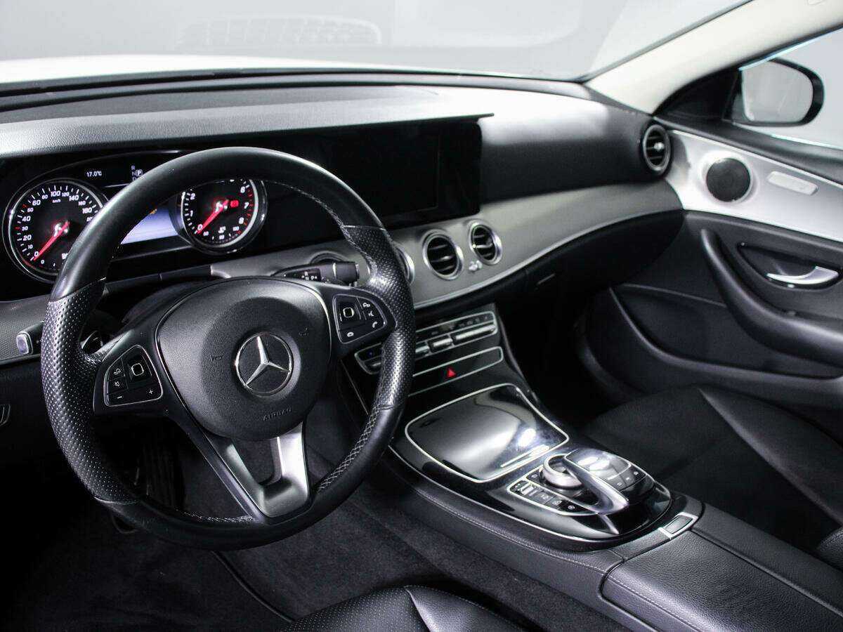 Mercedes-Benz E-Класс 200, 2016 Фото №14