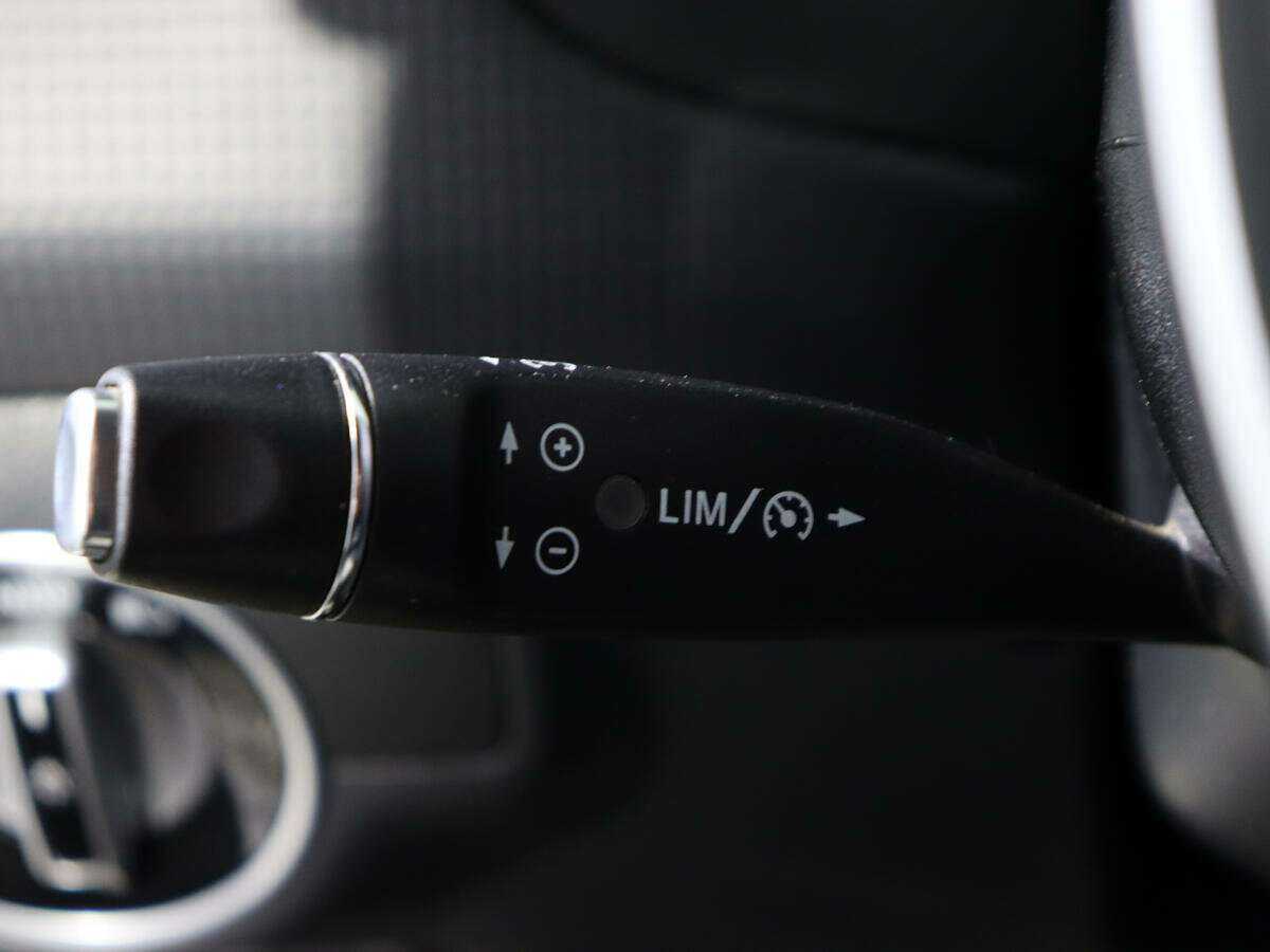 Mercedes-Benz A-Класс 180, 2014 Фото №20