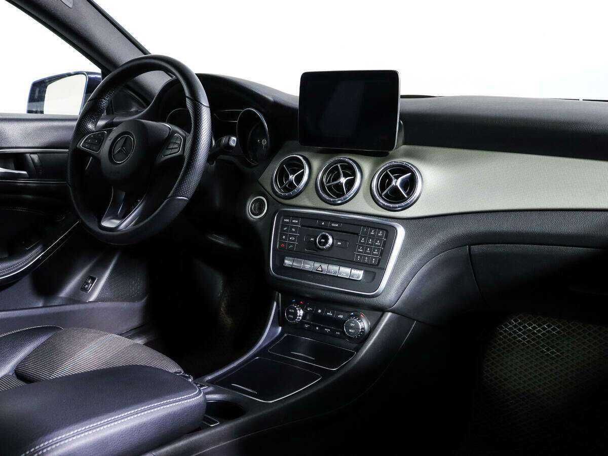 Mercedes-Benz CLA 250, 2016 Фото №8