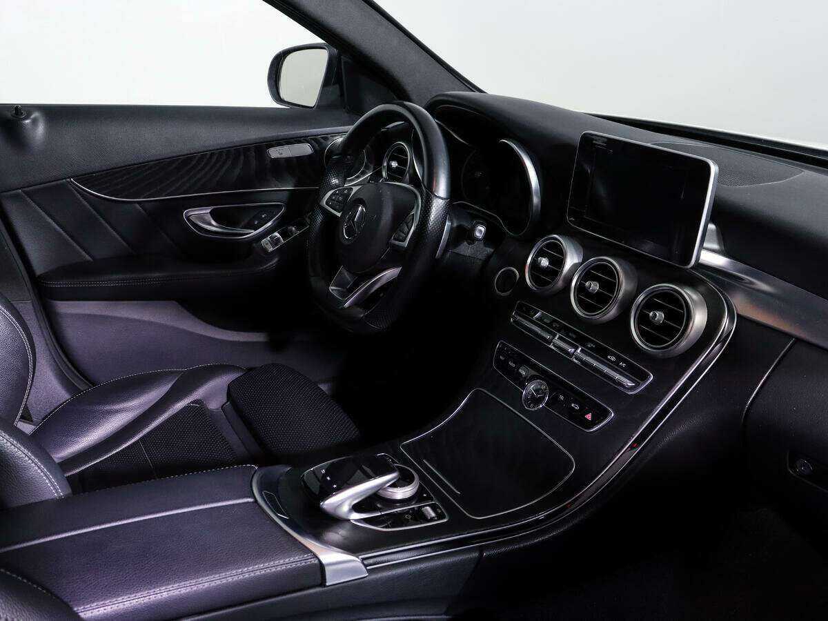Mercedes-Benz C-Класс 180 9G-TRONIC, 2018 - 68 485 км. | Фото №5