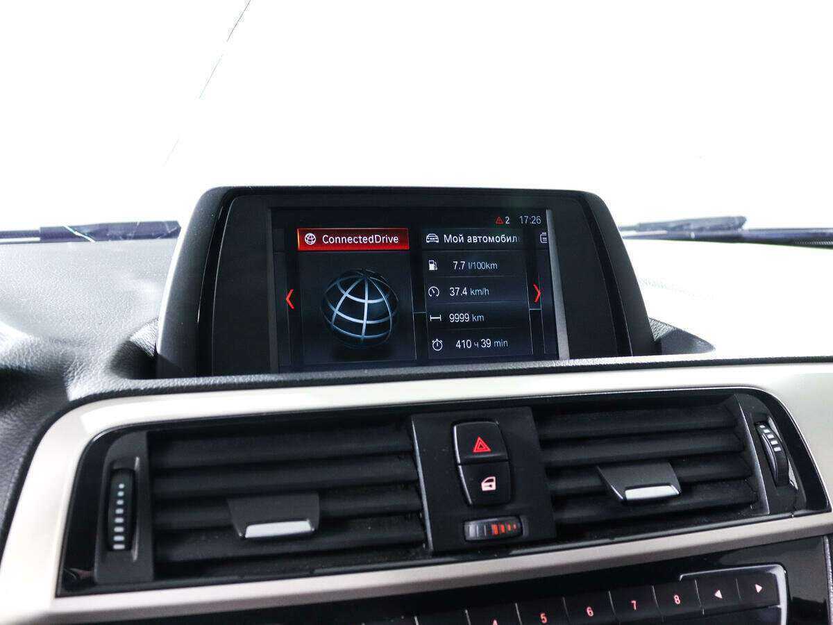 BMW 1 серии 118i, 2018 Фото №14