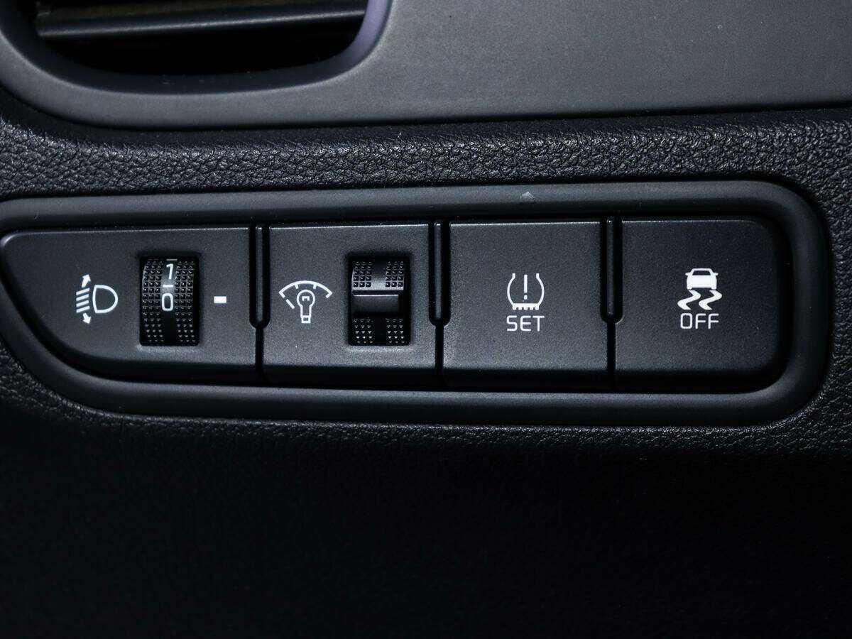 Kia Rio, 2018 Фото №17