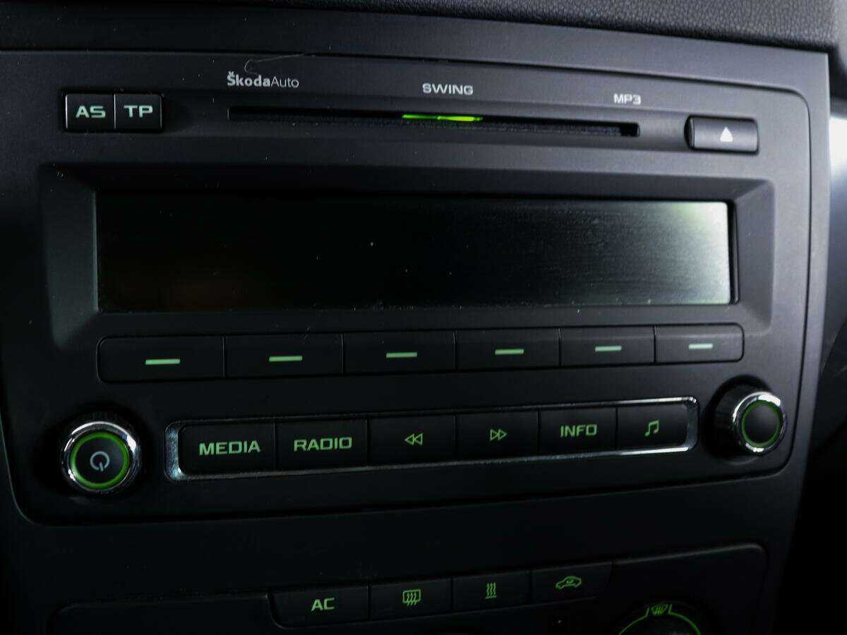 Skoda Yeti, 2012 Фото №15