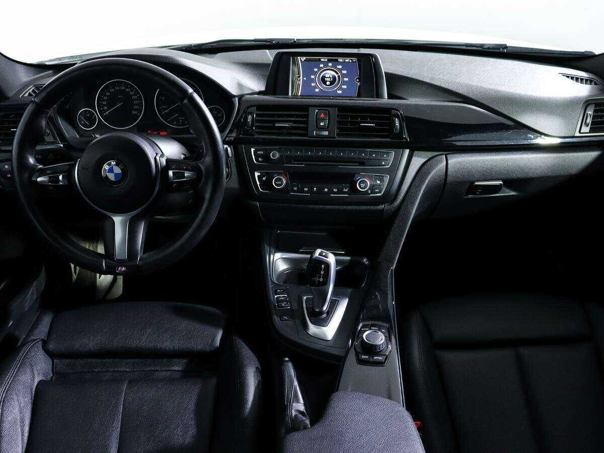 BMW 3 серии 320i xDrive, 2014 Фото №10