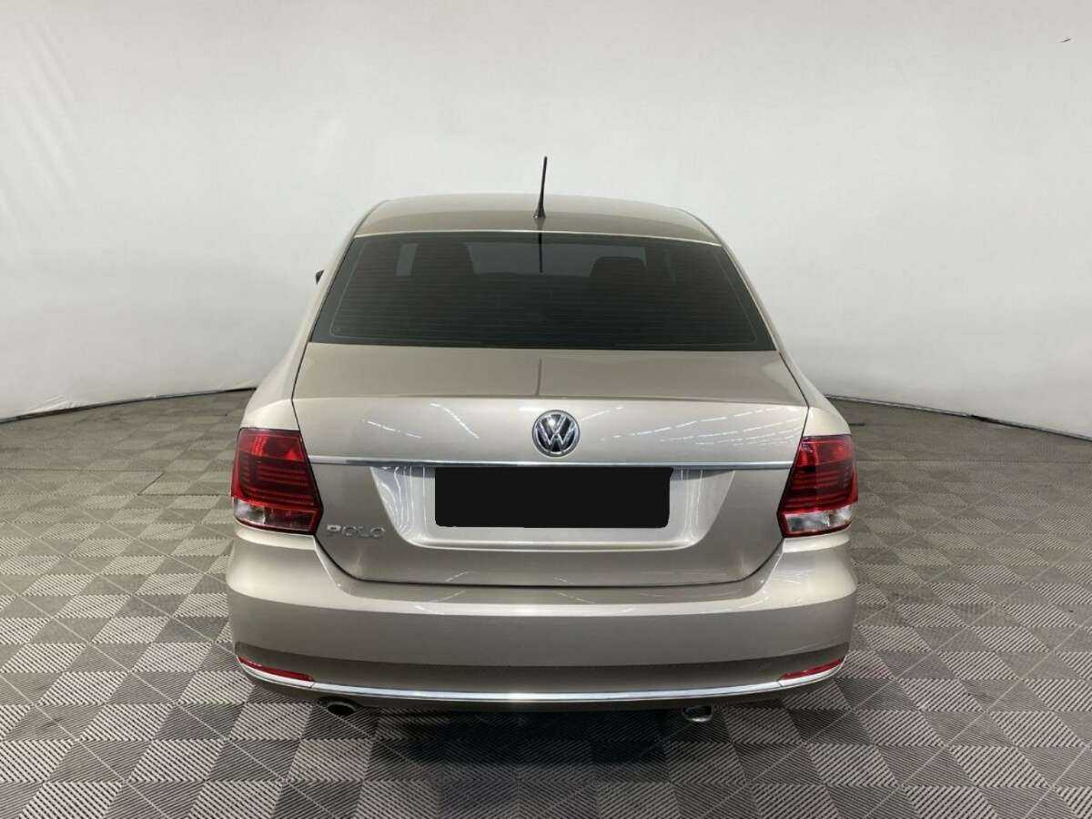 Volkswagen Polo, 2015 - 205 652 км. | Фото №2