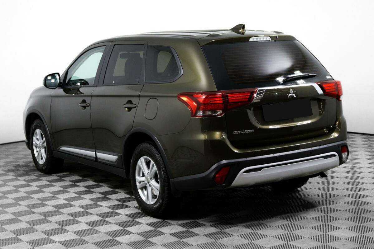 Mitsubishi Outlander, 2020 Фото №7