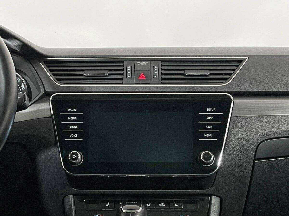 Skoda Superb, 2017 Фото №11