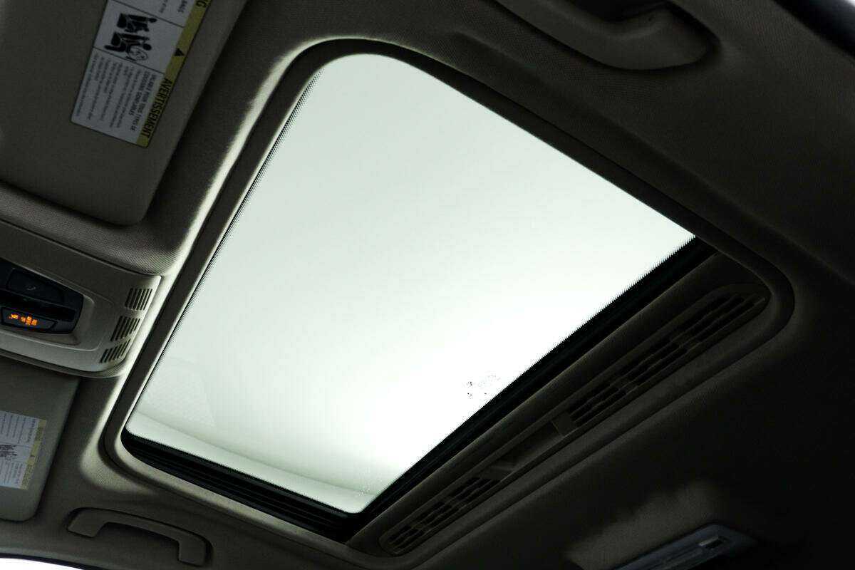 BMW 3 серии 320i xDrive, 2016 Фото №13