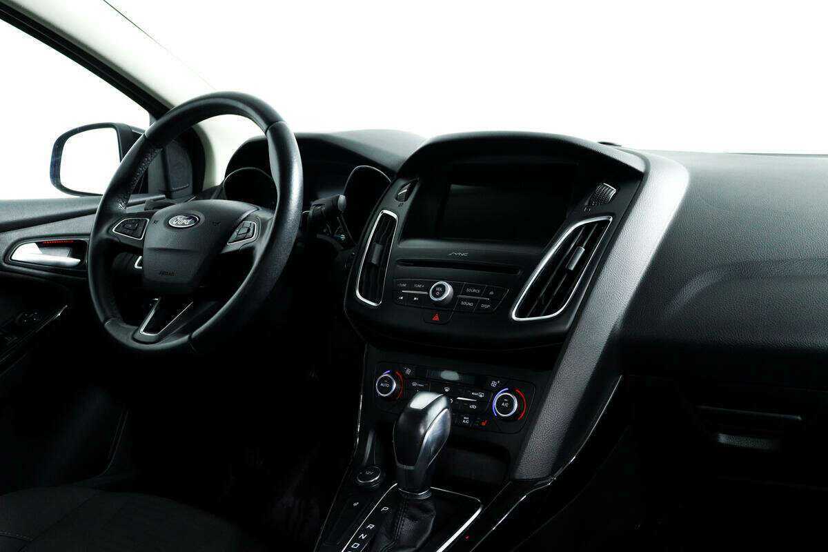Ford Focus, 2018 Фото №9