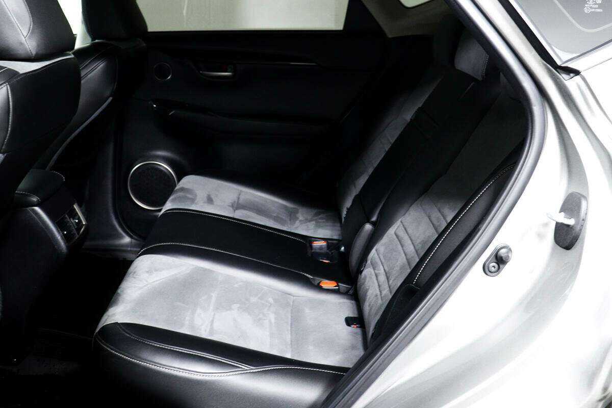 Lexus NX 200, 2016 Фото №12