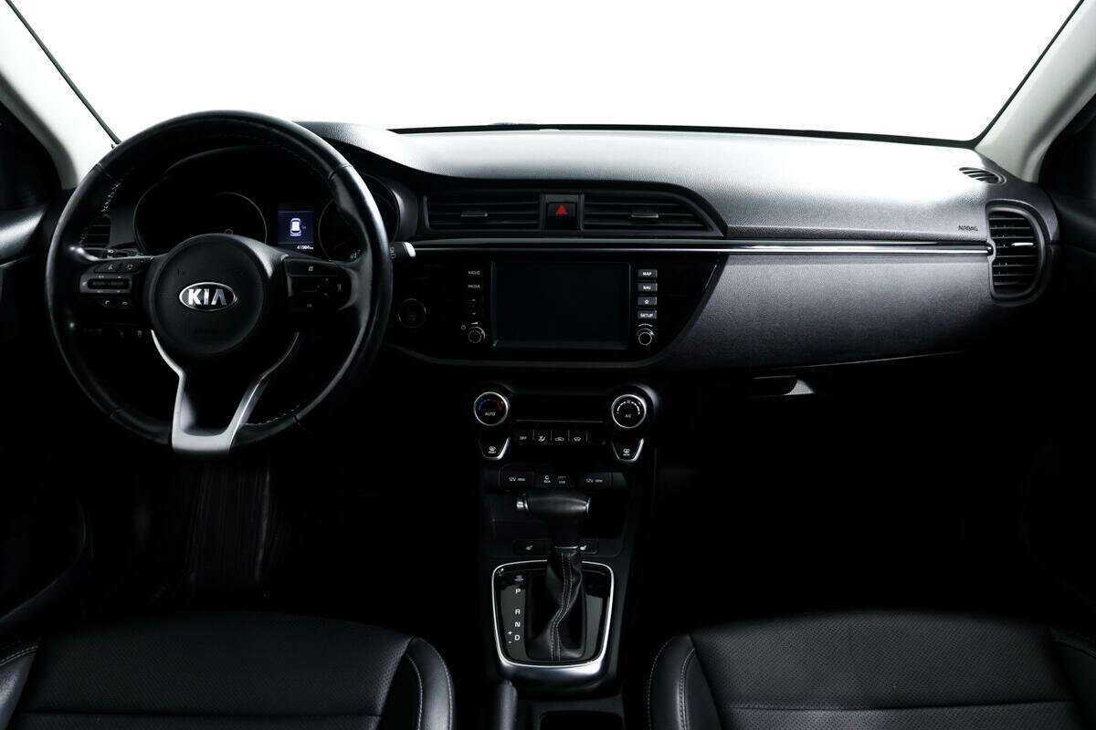 Kia Rio X-Line, 2018 Фото №11