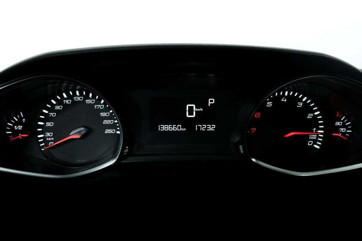 Peugeot 308, 2014 Фото №10