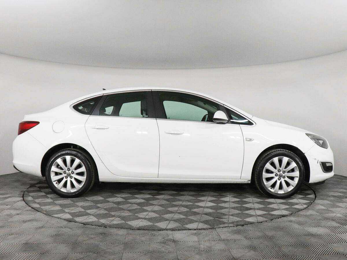 Opel Astra, 2014 - 185 189 км. | Фото №4