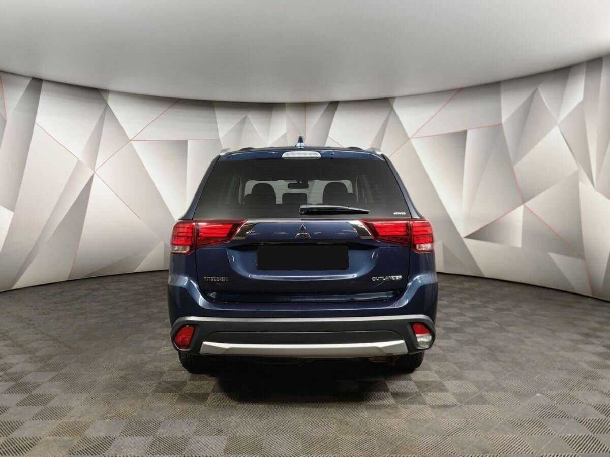 Mitsubishi Outlander, 2018 - 88 553 км. | Фото №8