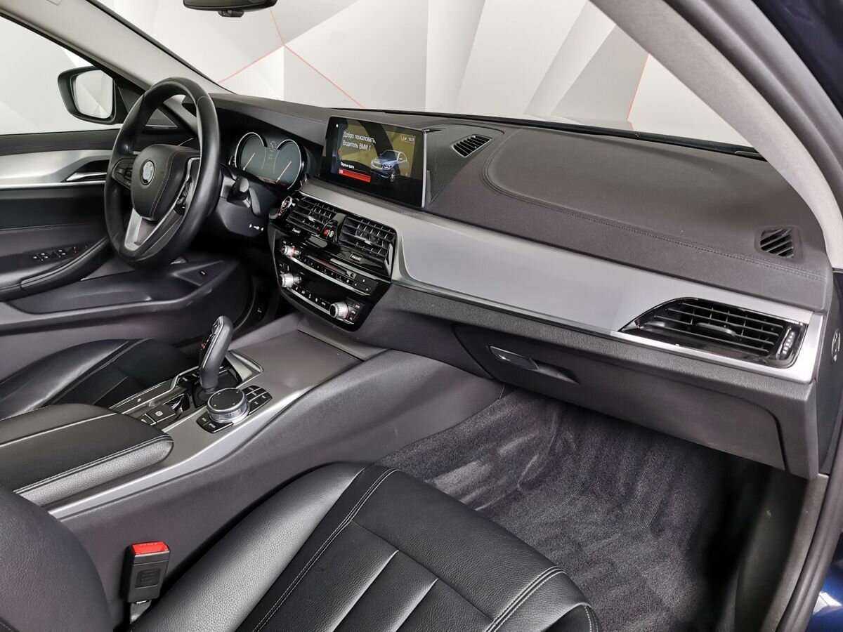 BMW 5 серии 520d xDrive, 2018 Фото №9