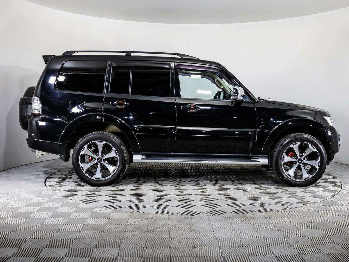 Mitsubishi Pajero, 2015 - 39 619 км. | Фото №4