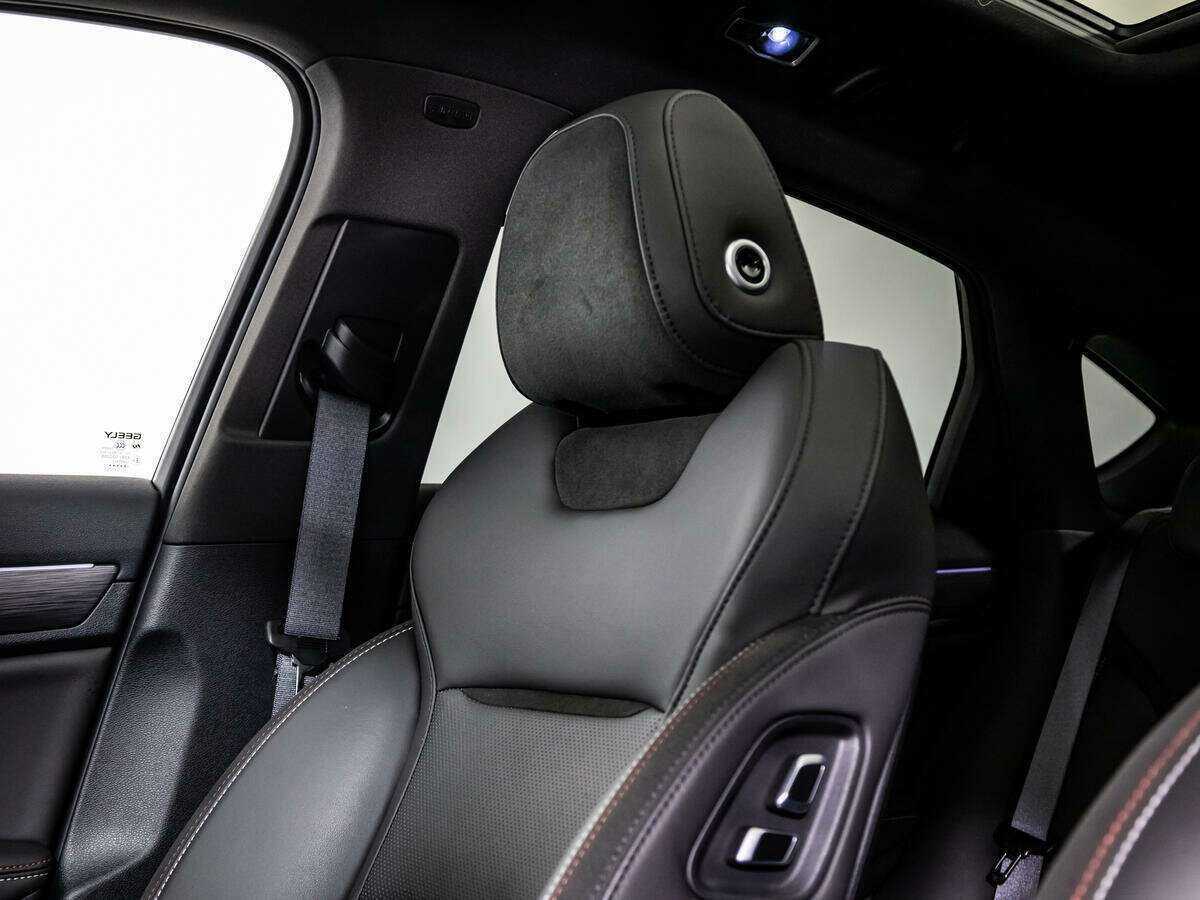 Geely Tugella, 2022 Фото №18