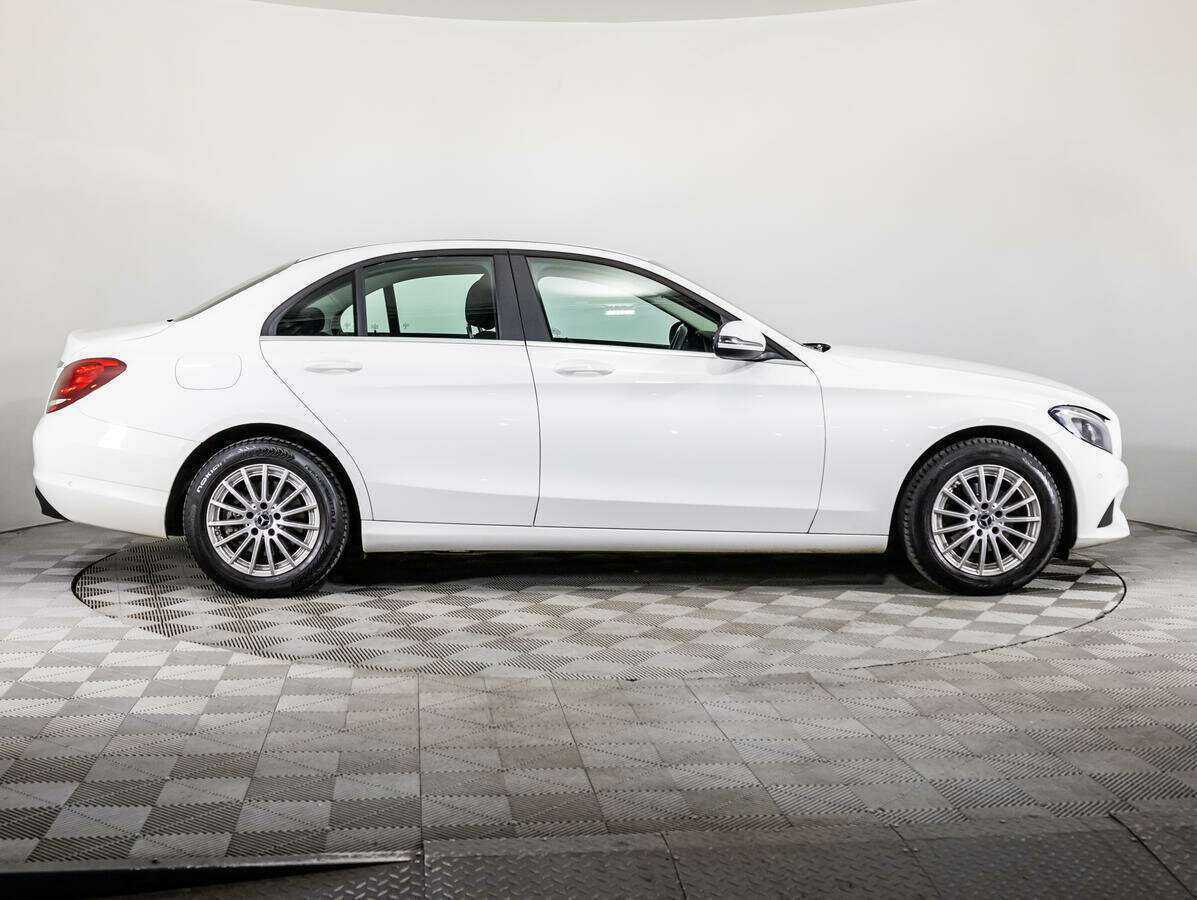 Mercedes-Benz C-Класс 180 9G-TRONIC, 2017 - 99 881 км. | Фото №4