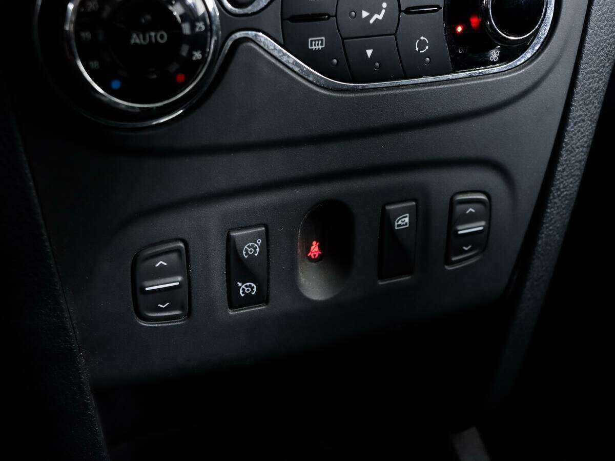 Renault Sandero Stepway, 2018 Фото №13