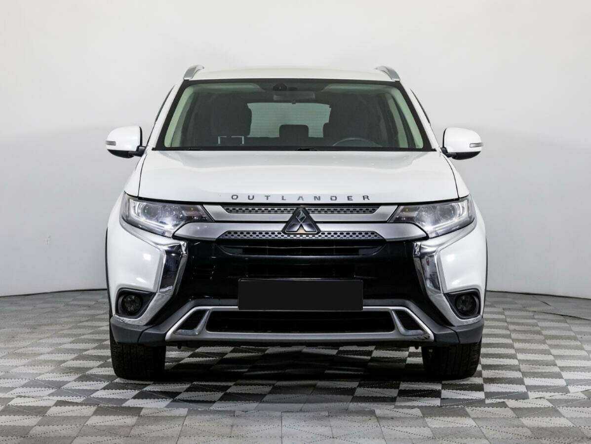 Mitsubishi Outlander, 2018 - 108 764 км. | Фото №2