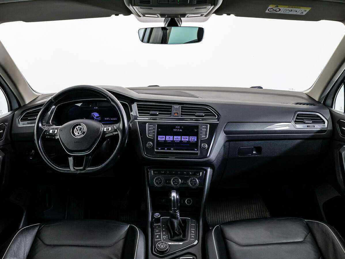 Volkswagen Tiguan, 2017 Фото №11