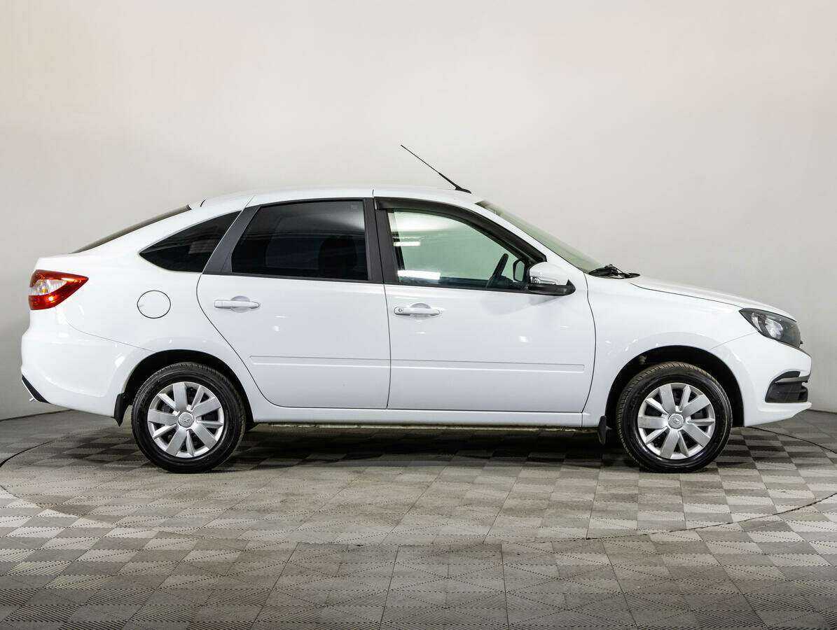 Lada (ВАЗ) Granta, 2022 - 29 645 км. | Фото №4