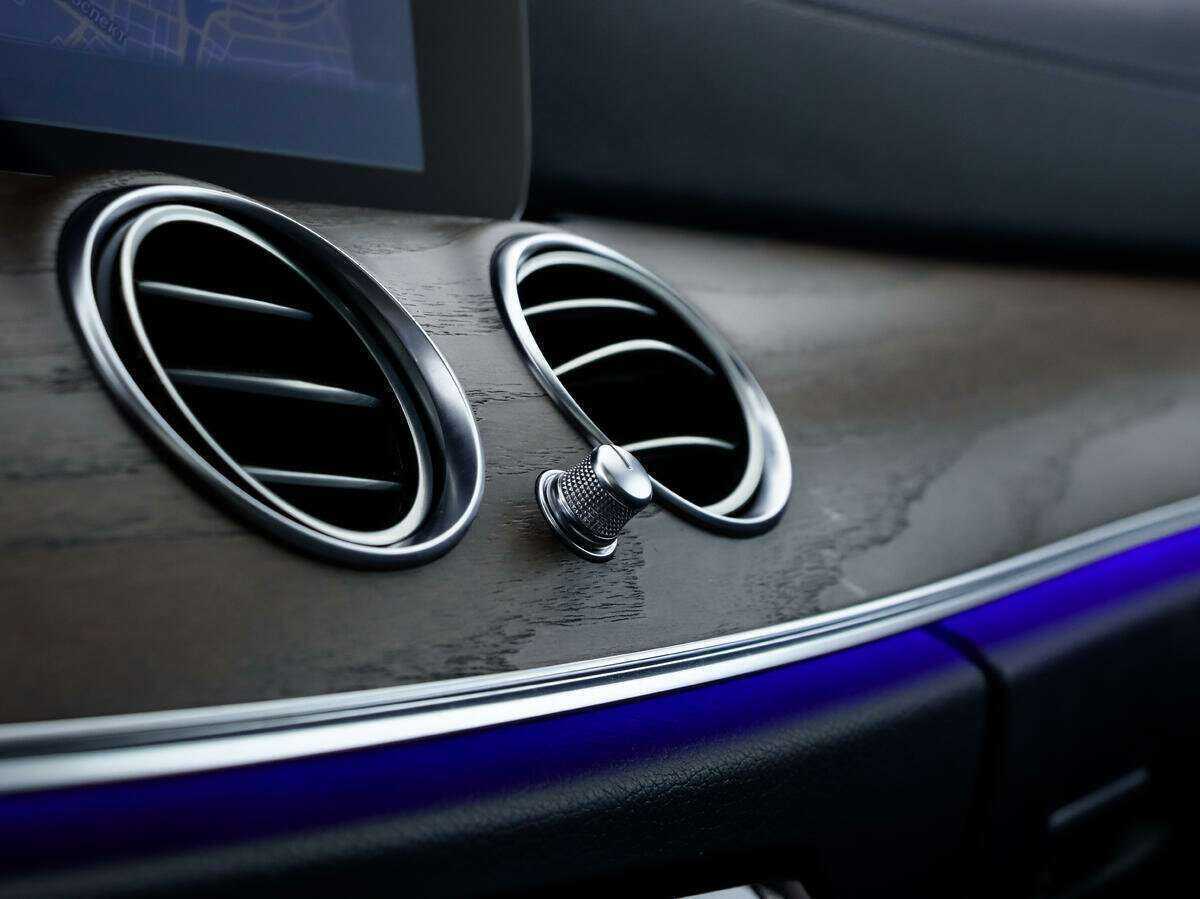 Mercedes-Benz E-Класс 200, 2017 Фото №16