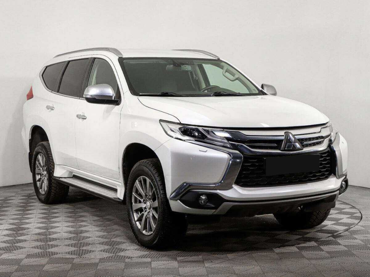 Mitsubishi Pajero Sport, 2018 - 103 890 км. | Фото №3
