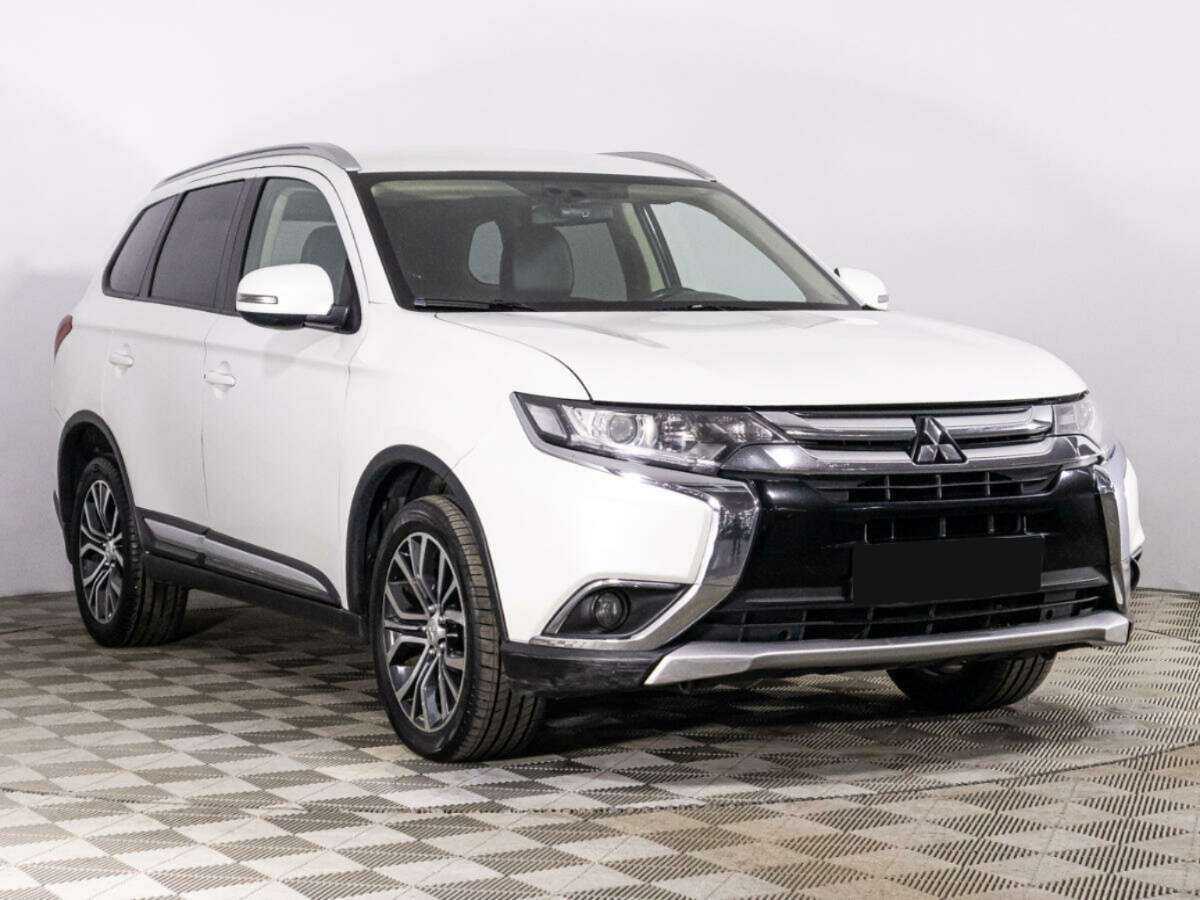 Mitsubishi Outlander, 2017 - 190 759 км. | Фото №3