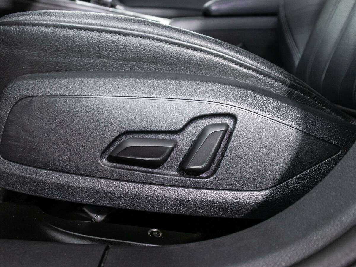 Audi A4, 2018 Фото №16