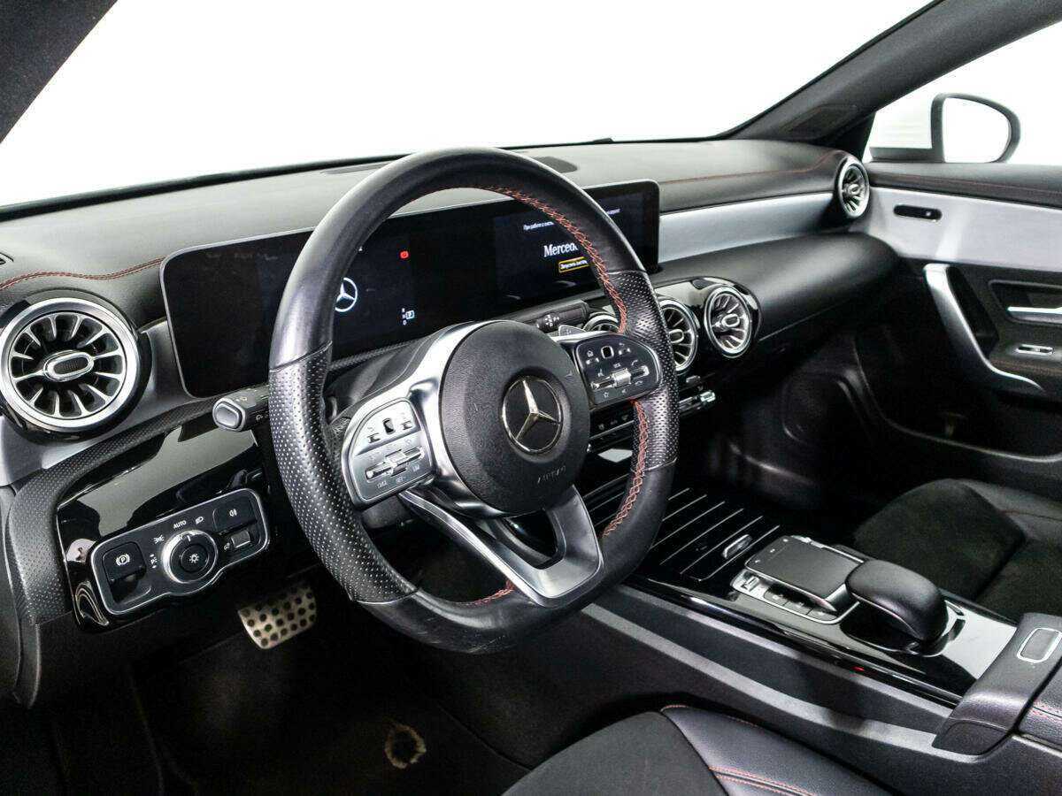 Mercedes-Benz CLA 200, 2019 Фото №11