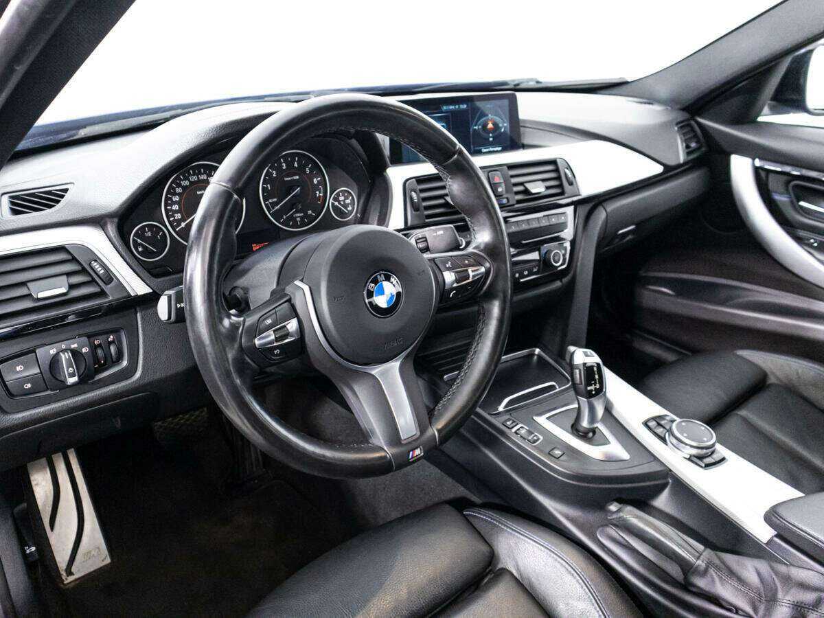 BMW 3 серии 320i xDrive, 2018 Фото №11