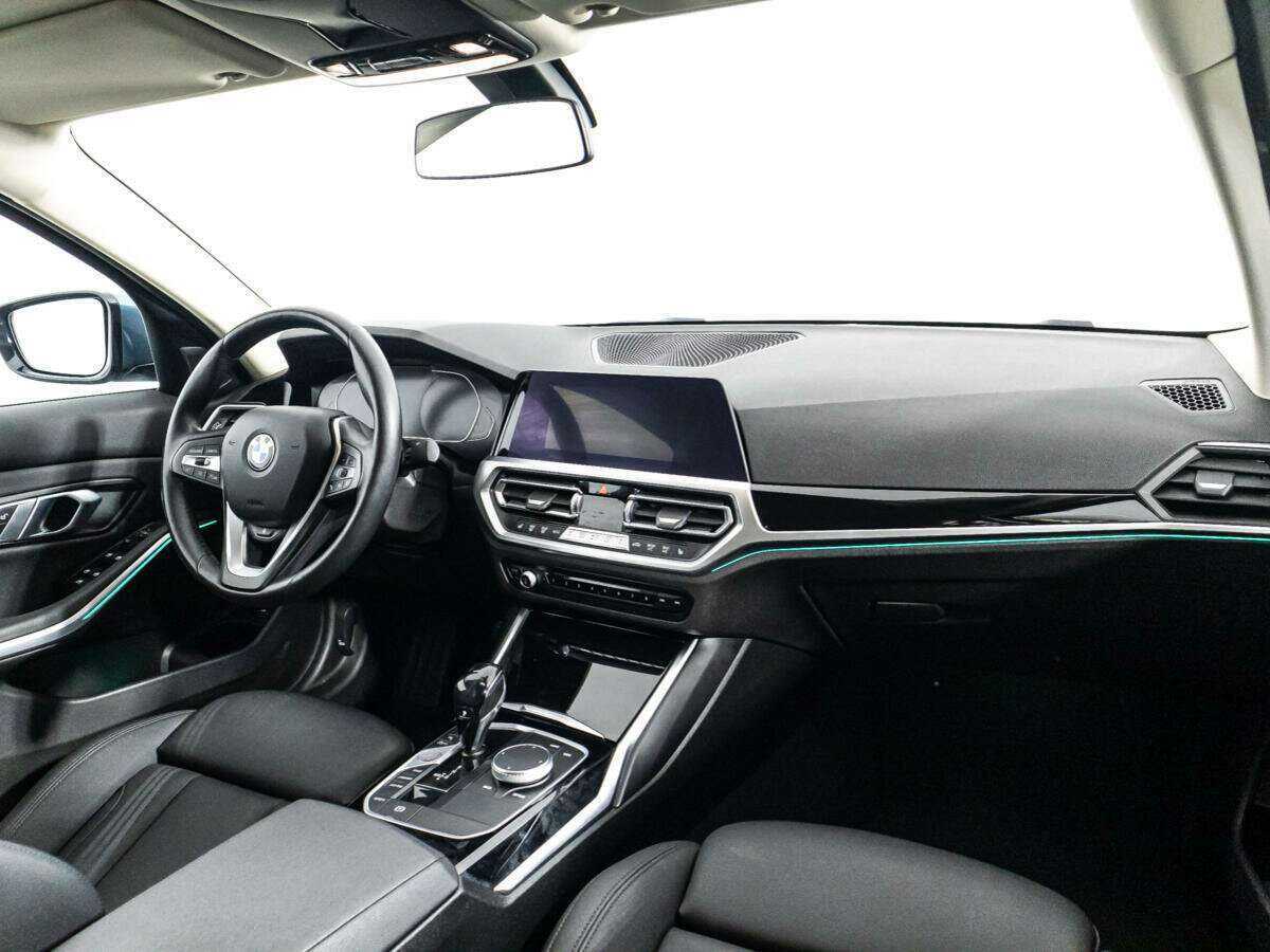 BMW 3 серии 318d, 2020 Фото №9